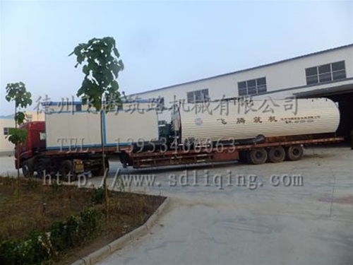 瀝青罐廠家設(shè)備裝車(chē)起運(yùn)